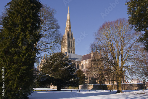 Salisbury cathedral in the snow © julianelliott