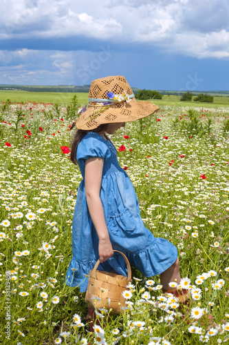 Obraz na płótnie summer girl w salonie