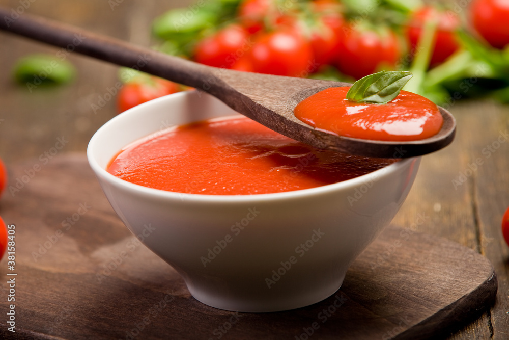 Tomato sauce Tomato sauce