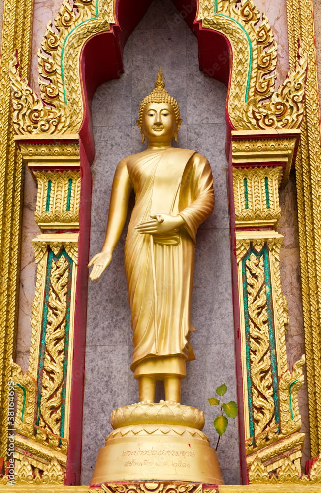 Fototapeta premium Golden buddha