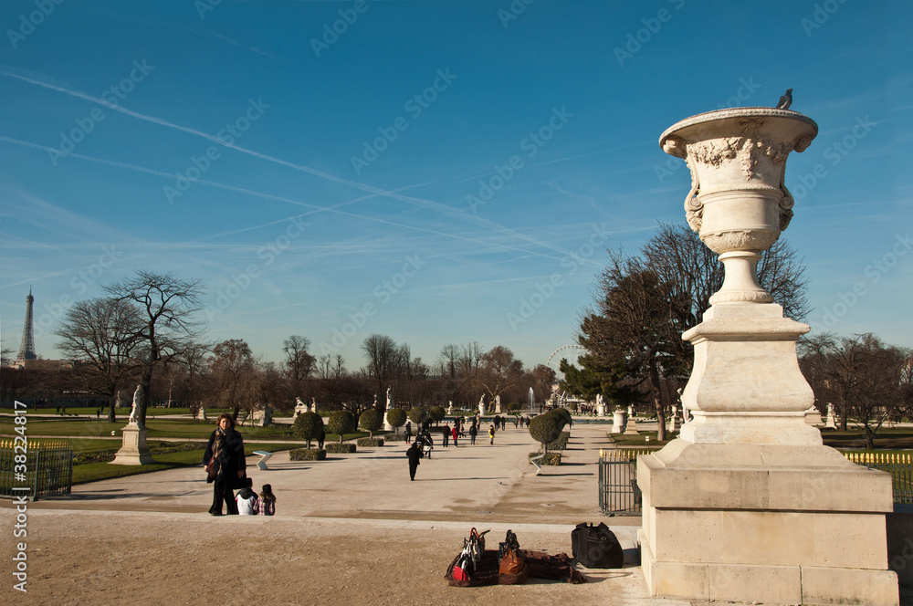 jardin des tuileries à Paris