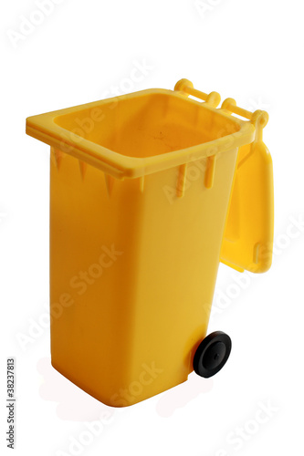 Yellow container