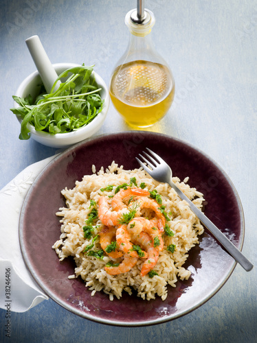 brown rice with shrimp and arugula pesto