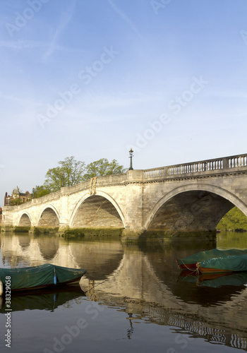 Richmond Bridge in Spring © Anthony Shaw