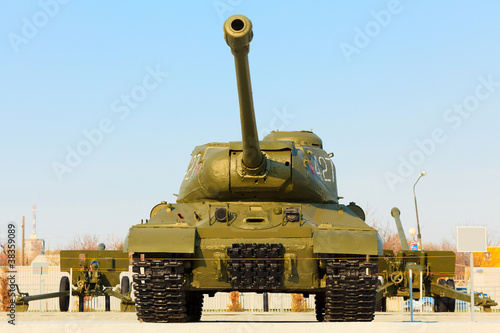 Soviet tank model IS-2