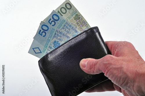 Portfel z banknotami w ręku