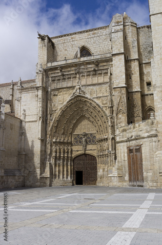 Palencia's Cathedral, La Bella Desconocida