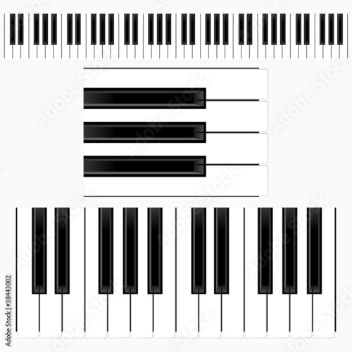 Piano keys representation with different size keyboards