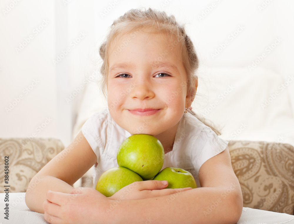 Fototapeta premium Child with apples