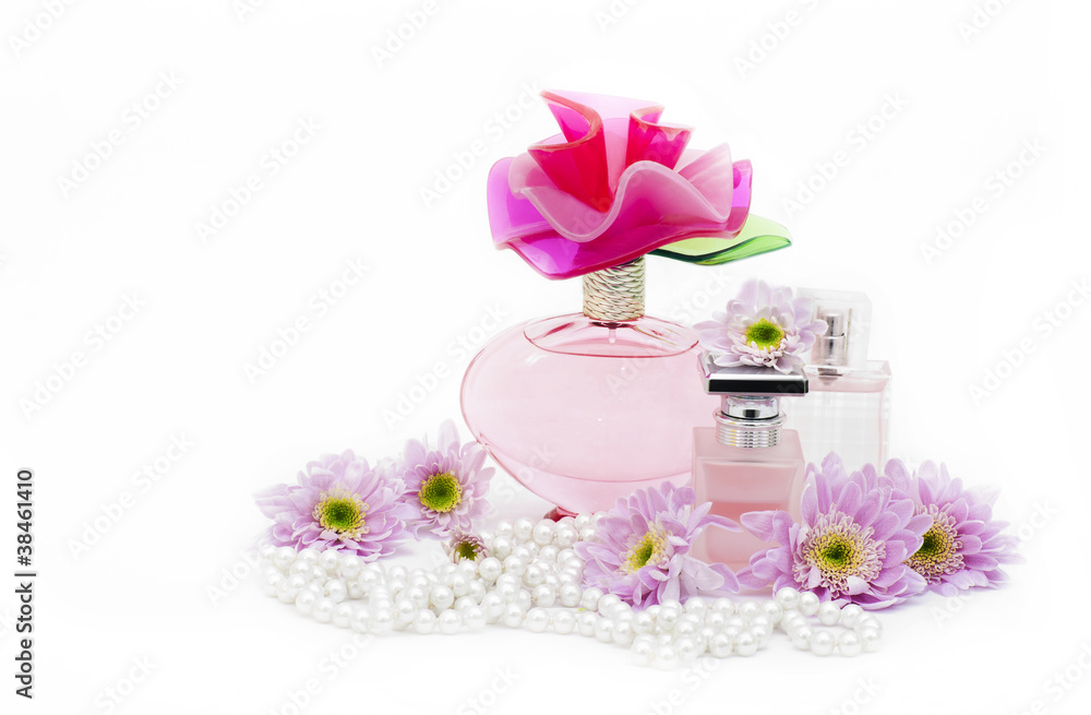 Perfum and chrysanthemum with perles Perfum and chrysanthemum with perles