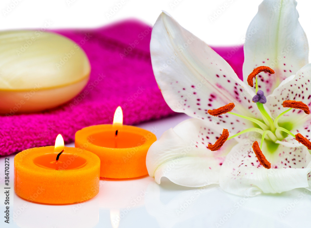 Wellness, Lilie und Kerzenlicht Wellness, Lilie und Kerzenlicht