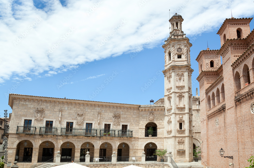 Santa Maria Palacio Diputacion - Pueblo Espanol
