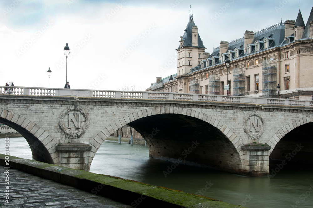 pont st Michel à Paris