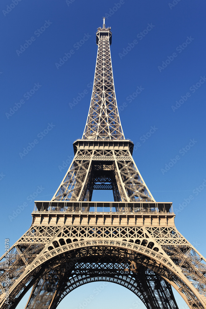 view of the famous Eiffel tower