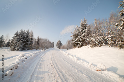 Winter road. © Janis Smits