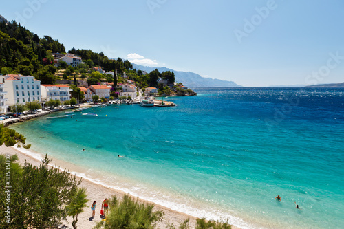 Fototapeta Naklejka Na Ścianę i Meble -  Deep Blue Sea with Transparent Water and Beautiful Beach in Croa