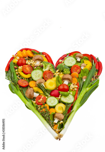 Ein Herz aus Gemüse. Gesunde Ernährung