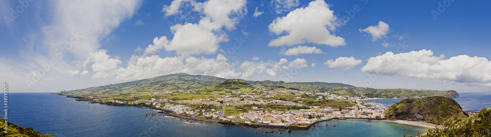 Azoren: Panorama Insel Faial, Hauptstadt Horta und Porto Pim