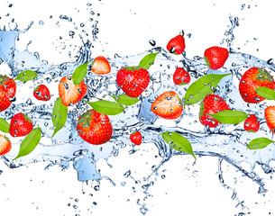 Deken met foto Opspattend water Fresh strawberries in water splash,isolated on white background  © Jag_cz
