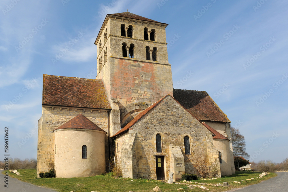 Eglise Saint Laurent de Béard