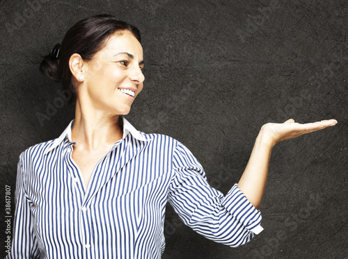 woman holding gesture