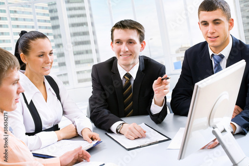 Wallpaper Mural Team work Torontodigital.ca