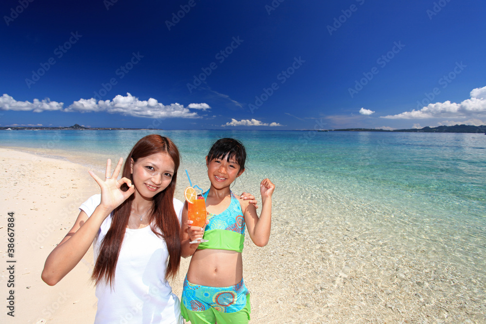 休日を楽しむ仲の良い姉妹