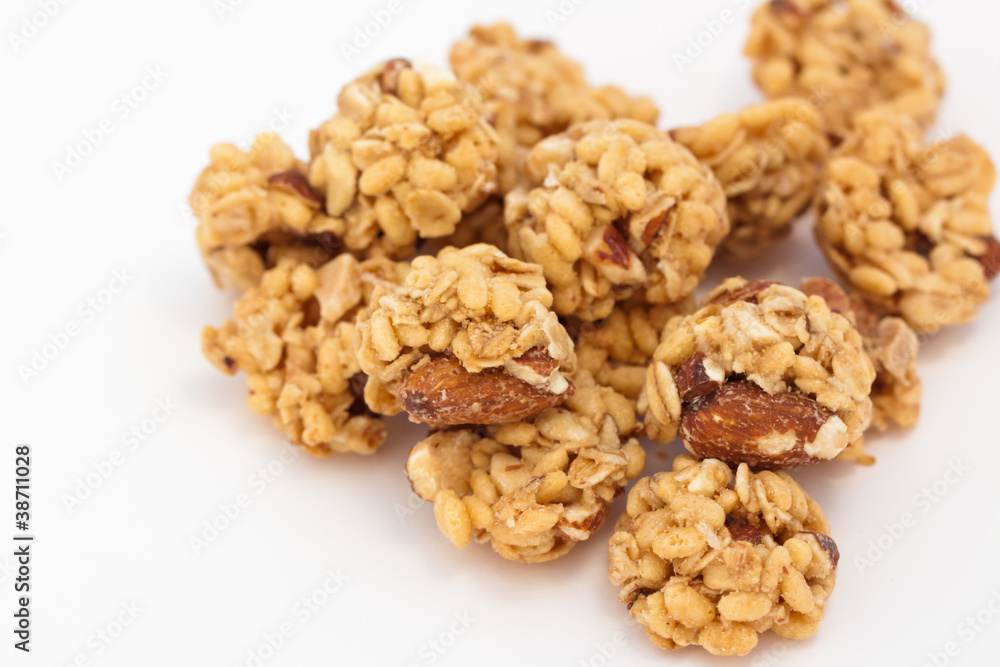 Roasted almonds, granola and a touch of honey Roasted almonds, granola and a touch of honey