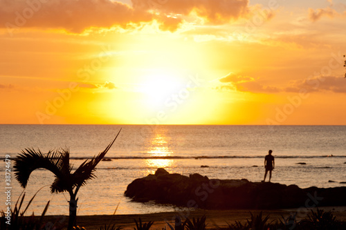 Mauritius Strand mit Sonnenuntergang