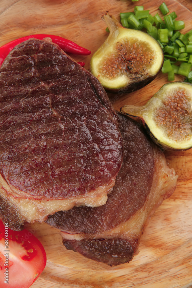 meat entree : grilled beef steak