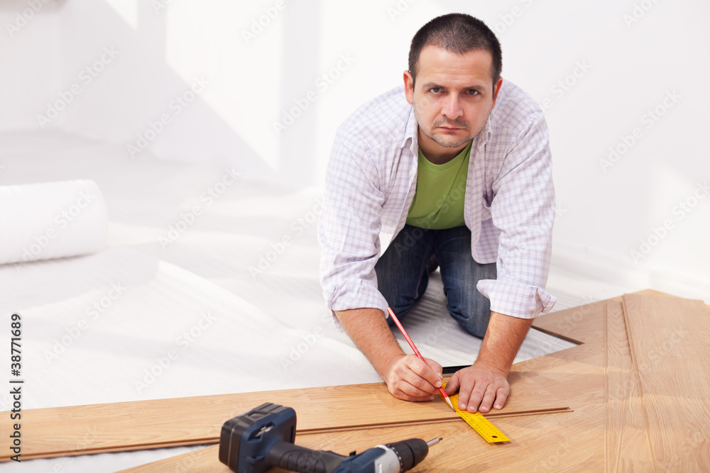 Installing laminate flooring Installing laminate flooring