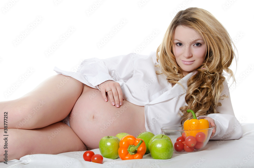 The pregnant woman with Vegetables The pregnant woman with Vegetables