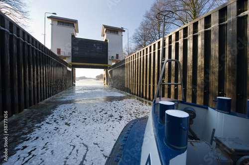 Foto Ice in sluice