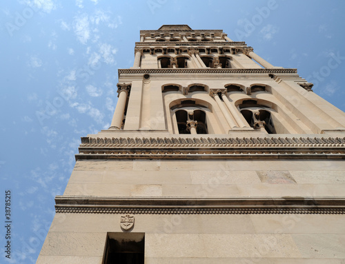 Campanile de la cathédrale de Split en Croatie