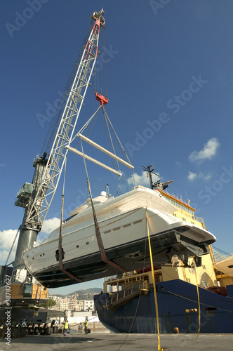 yacht transport at port