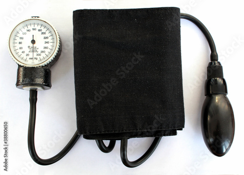 Medical instrument tonometer