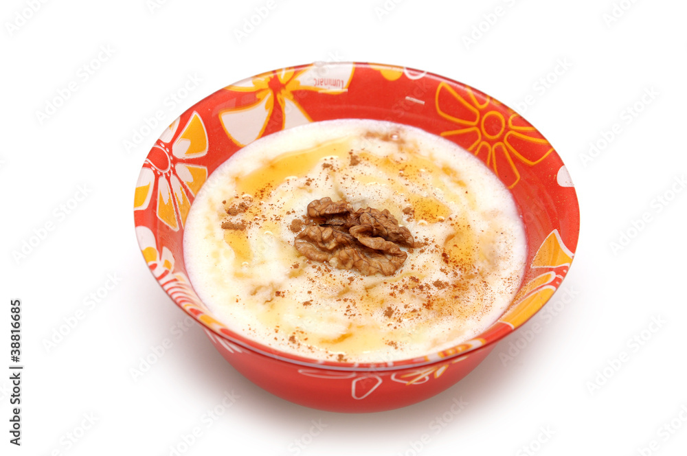 semolina porridge with nuts, raisin and honey semolina porridge with nuts, raisin and honey