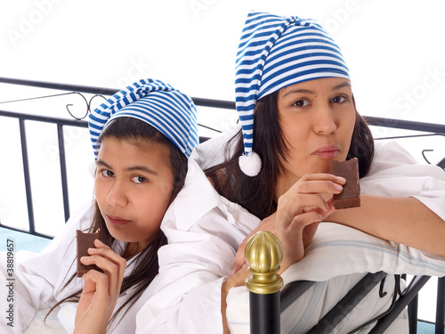 Tableau sur toile girls in nightgowns and sleeping caps