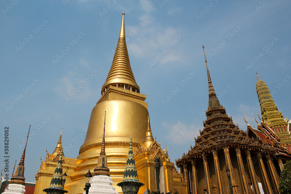 Fototapeta premium The famous Grand Palace in Bangkok Thailand