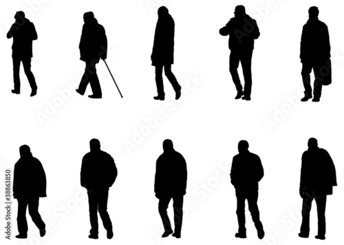 silhouette monochrome homme  en hiver