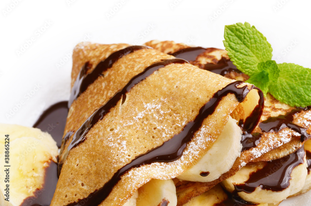 Crepes with chocolate sauce