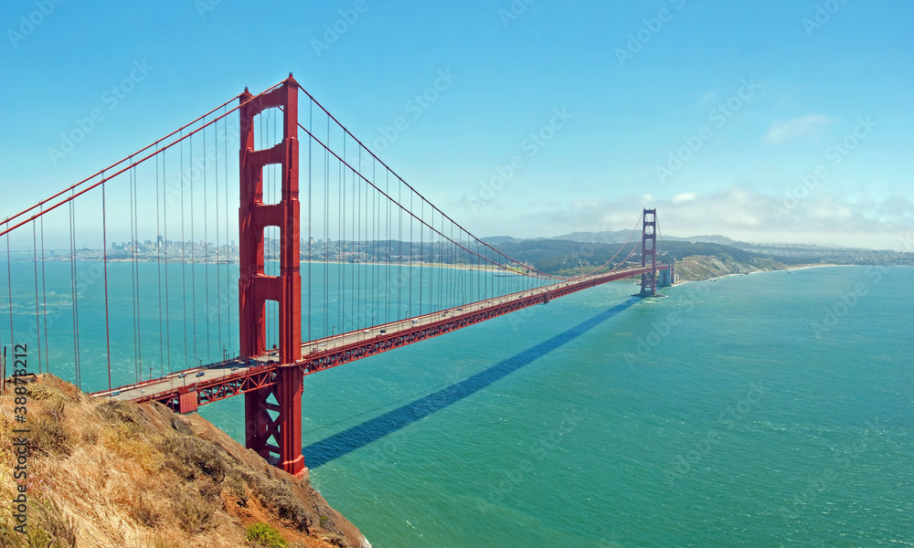 The Golden Gate Bridge in San Francisco with beautiful azure oce