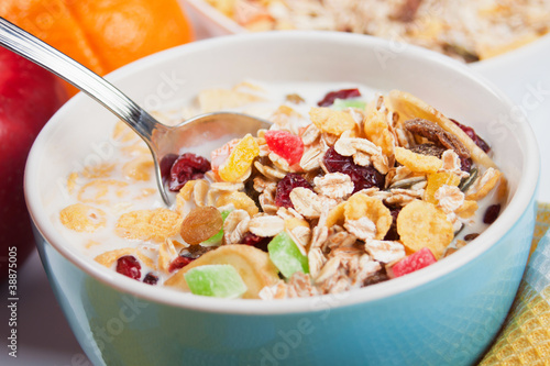 Cereal muesli with dried fruit