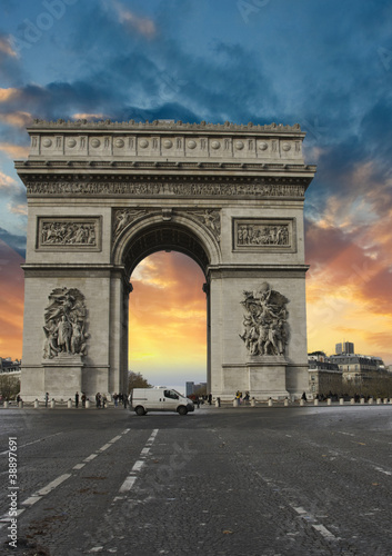 Colors of Sky over Triumph Arc, Paris
