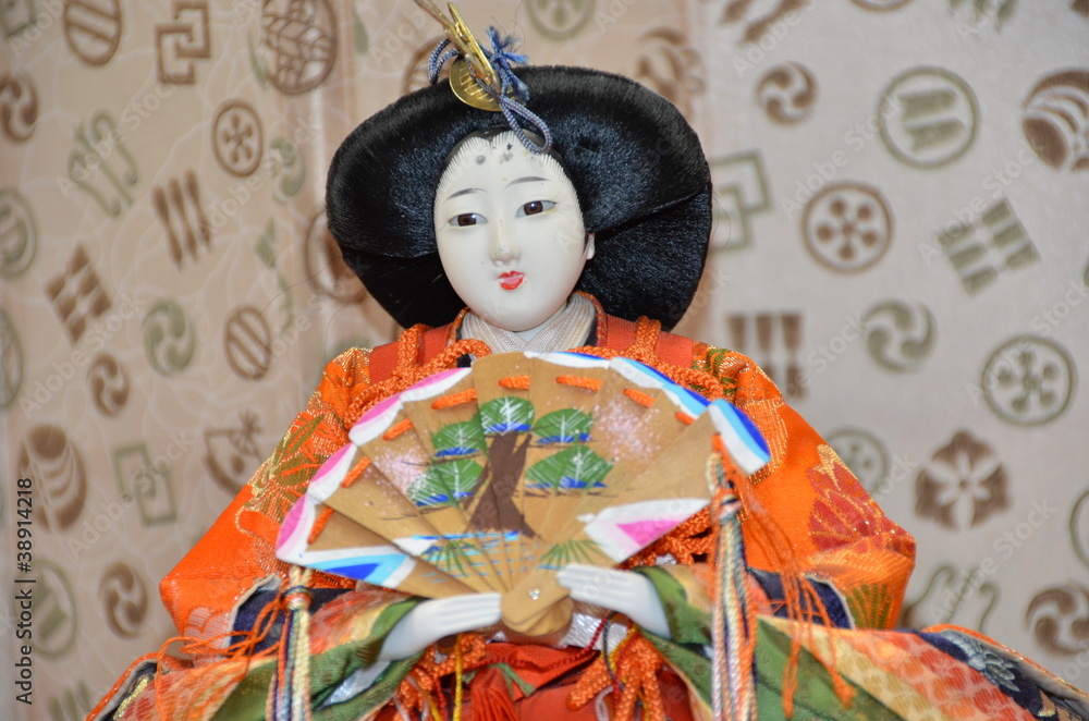 ひな人形