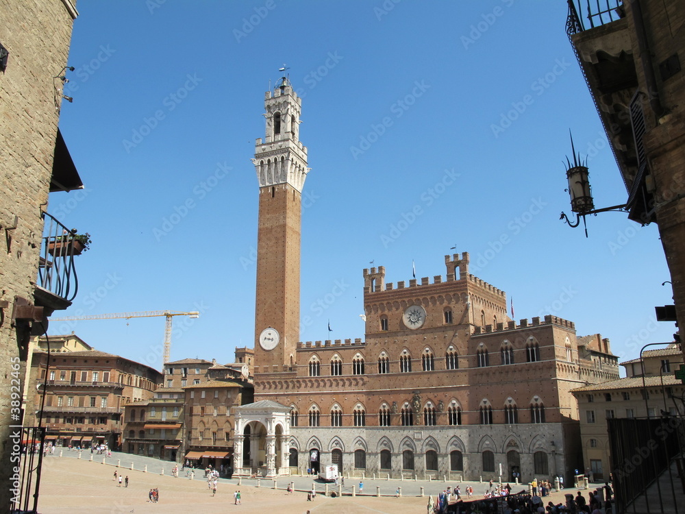 Torre del Mangia, Piazza del Campo, Siena, Toskana