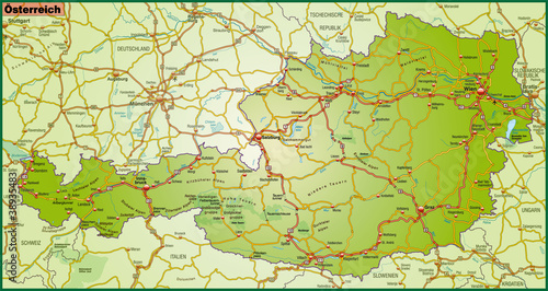 Landkarte von Österreich mit Verkehrsnetz in bunt