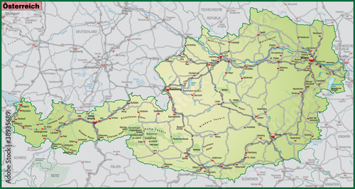 Landkarte von Österreich mit Verkehrsnetz in gruen