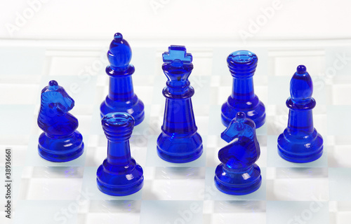 Schachfiguren aus Glas photo