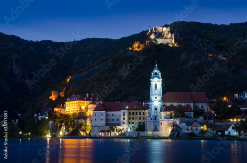 Dürnstein bei Nacht photo